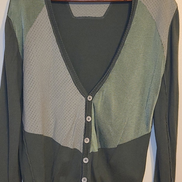 Diesel button up V-neck - Picture 2 of 4